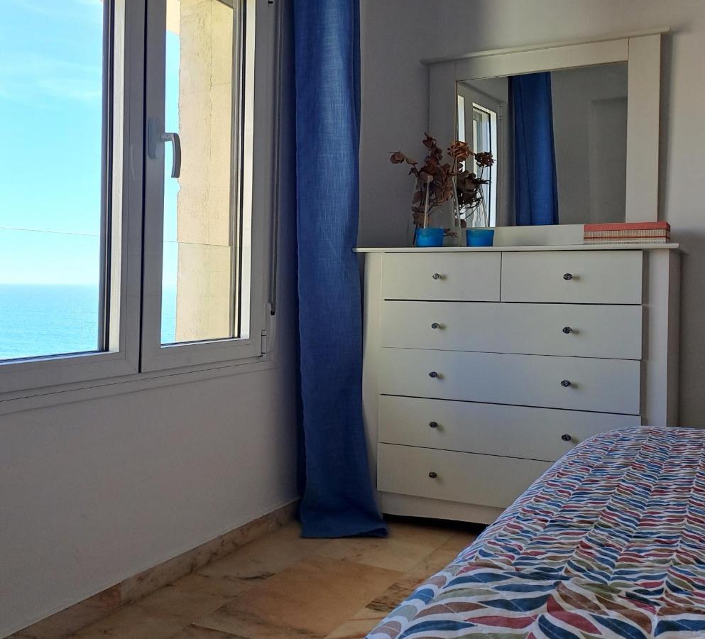 Romantica Vista Al Paseo Maritimo De 카디스 외부 사진
