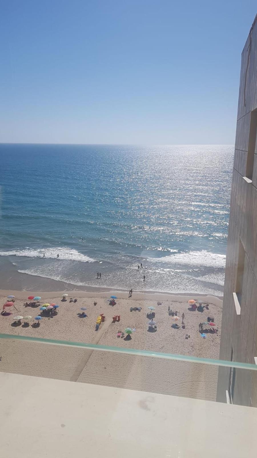 Romantica Vista Al Paseo Maritimo De 카디스 외부 사진